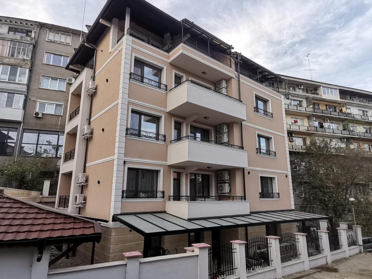 Family Boutique Residence-Free Parking Wielkie Tyrnowo Zewnętrze zdjęcie